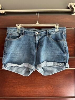 Old Navy Blue Rolled-Hem Denim Shorts